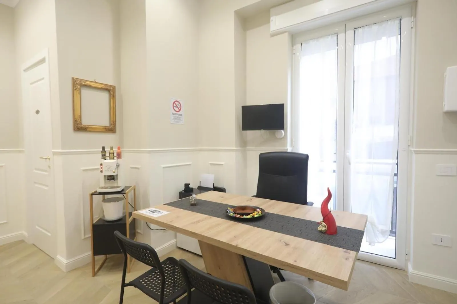 Guest house Vico Croce Suite, Spaccanapoli Italy