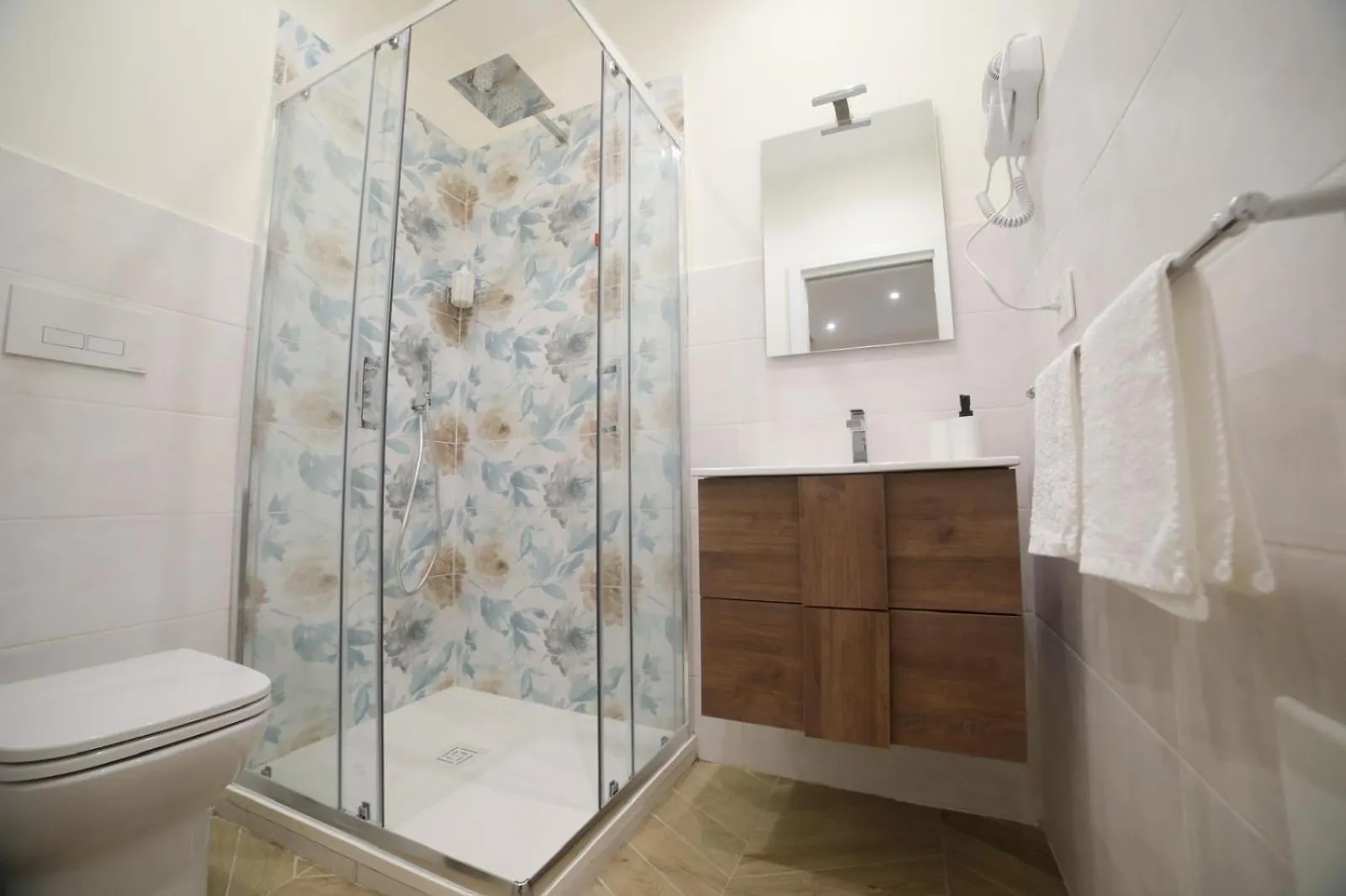 Vico Croce Suite, Spaccanapoli Naples