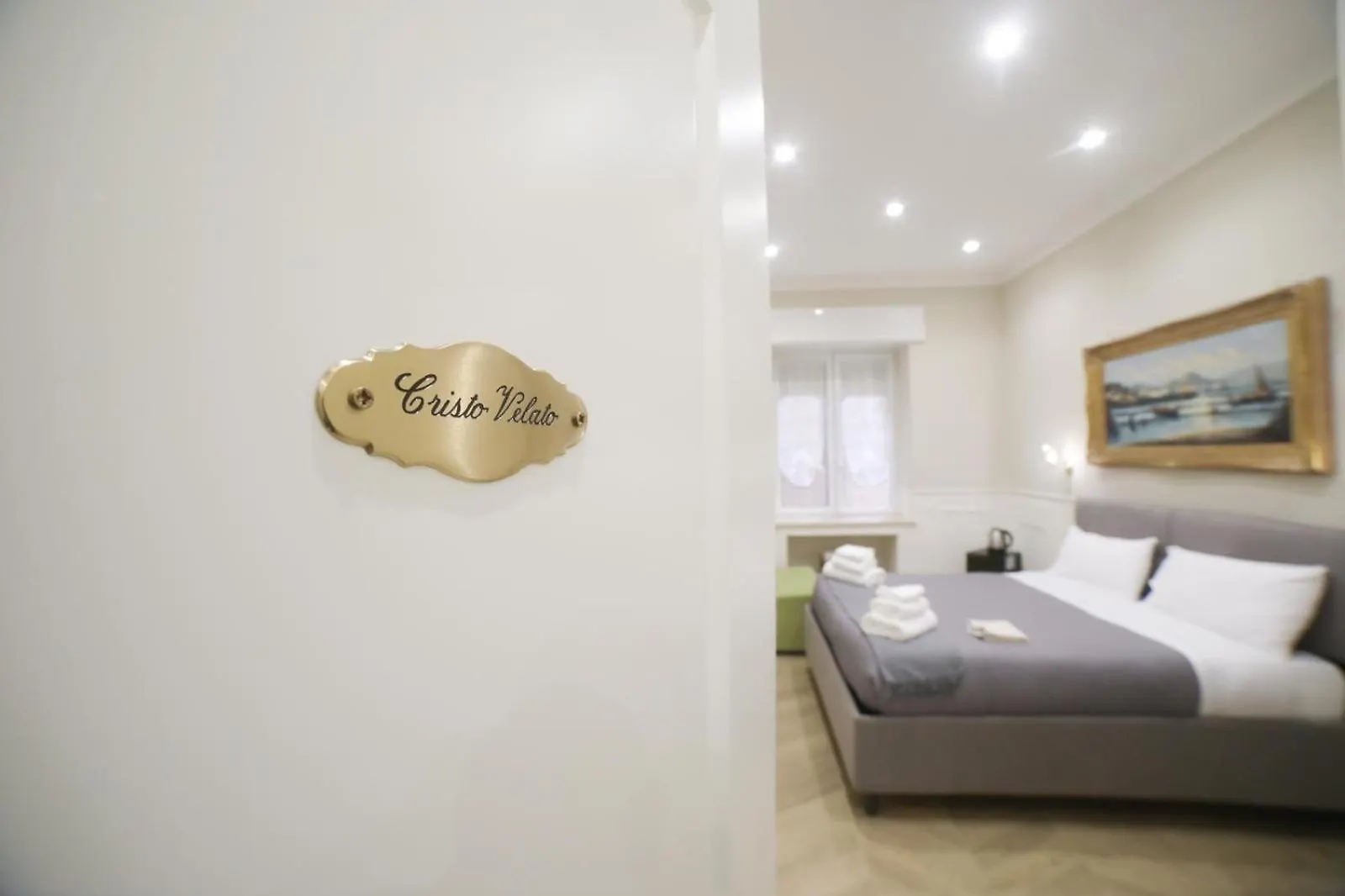 Vico Croce Suite, Spaccanapoli Italy